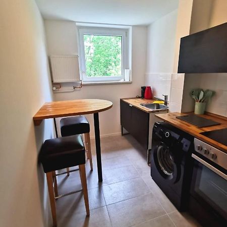 Monteurzimmer Berlin Neukoelln エクステリア 写真