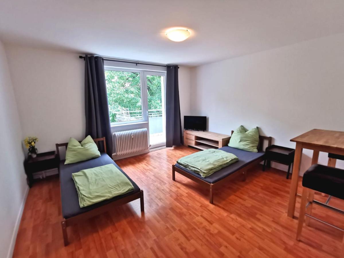 Monteurzimmer Berlin Neukoelln エクステリア 写真