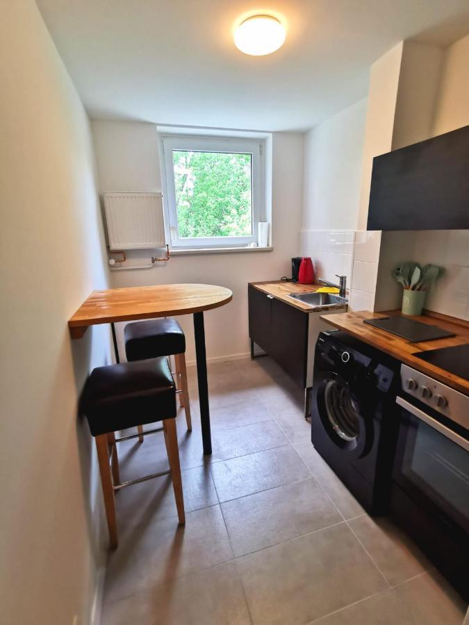 Monteurzimmer Berlin Neukoelln エクステリア 写真